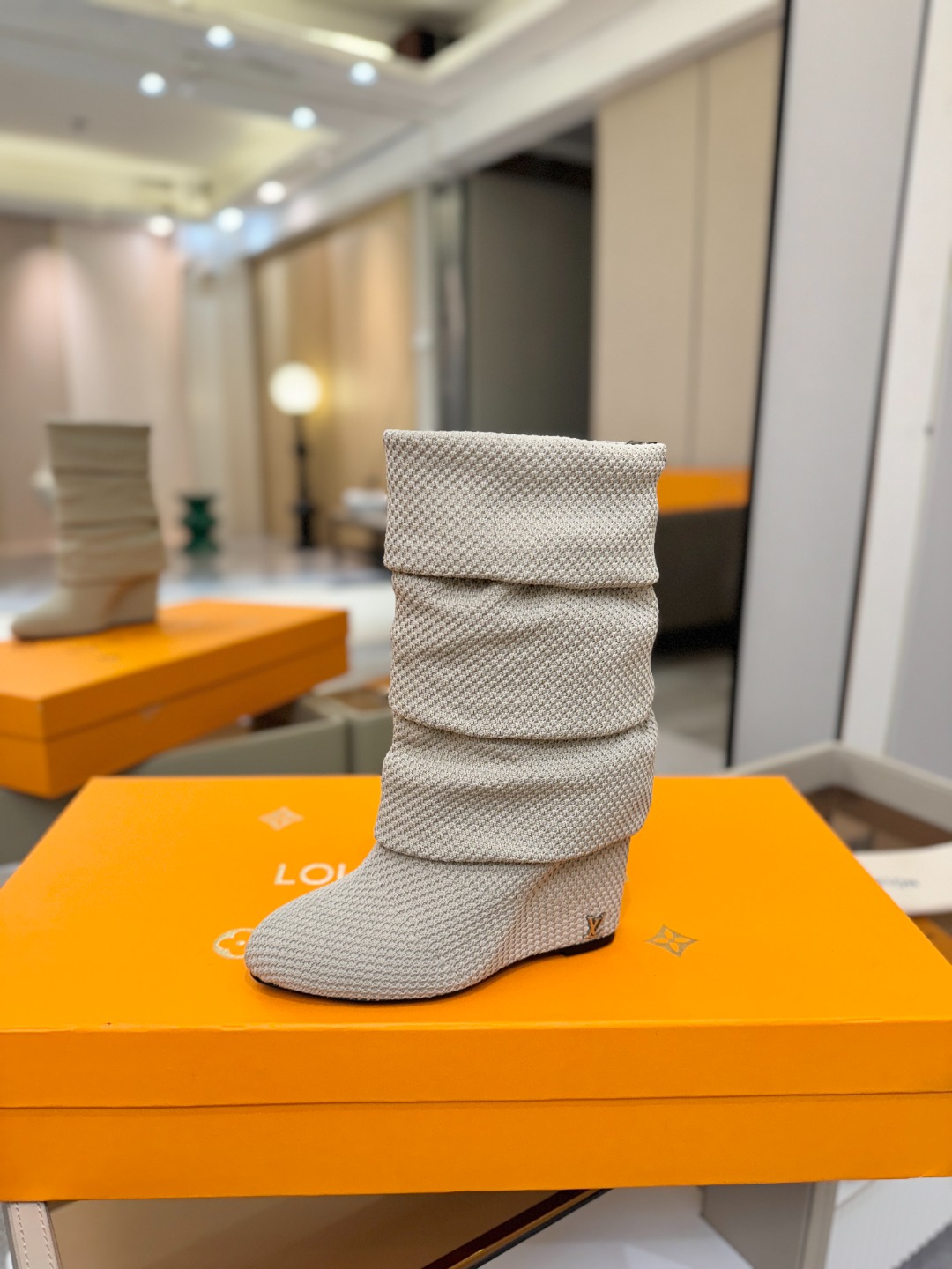 LV sz35-42 mnq1149